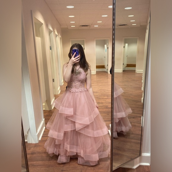 PROM DRESS - Picture 6 of 6